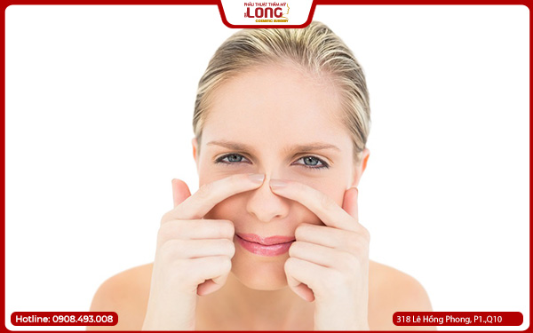 nang-mui-uniform-dang-tu-nhien