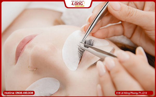 ai-nen-va-khong-nen-cat-mi