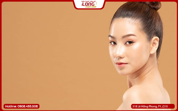 ai-nen-va-khong-nen-chinh-hinh-dau-vu