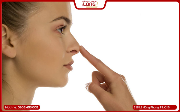 Sửa mũi hỏng có đau không