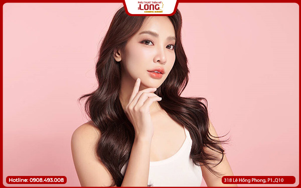 Xu hướng nâng ngực treo sa trễ